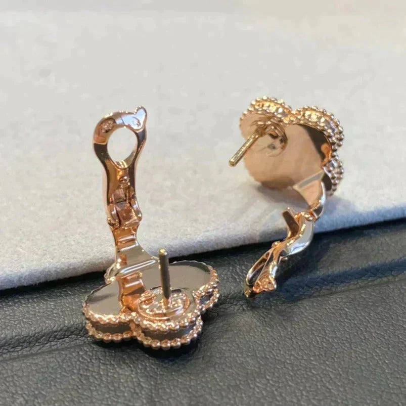 Mystic CLOVER MEDIUM 1 MOTIFS GRAY MOP DIAMOND EARRINGS