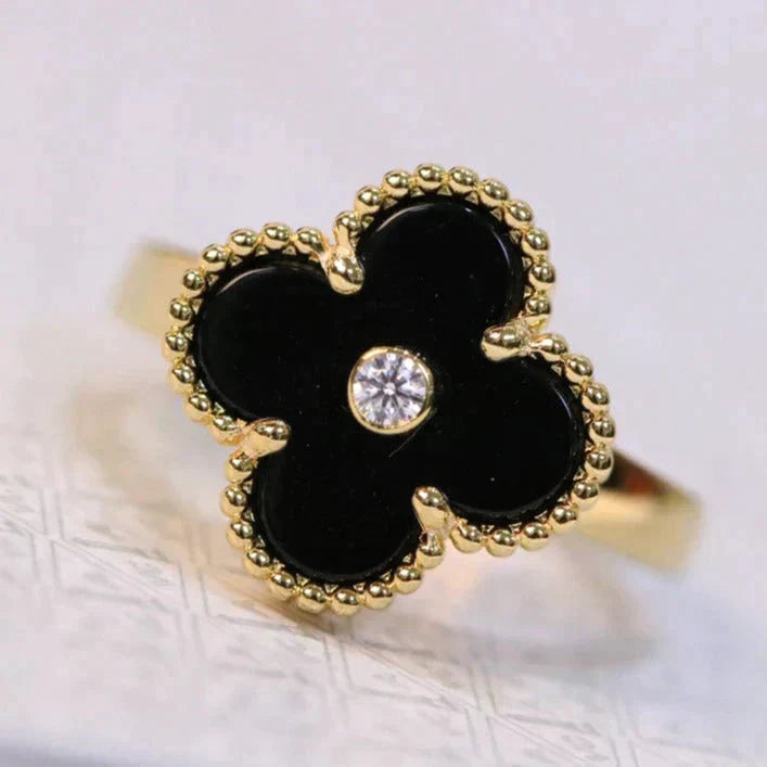 Mystic CLOVER ONYX RING GOLD DIAMOND