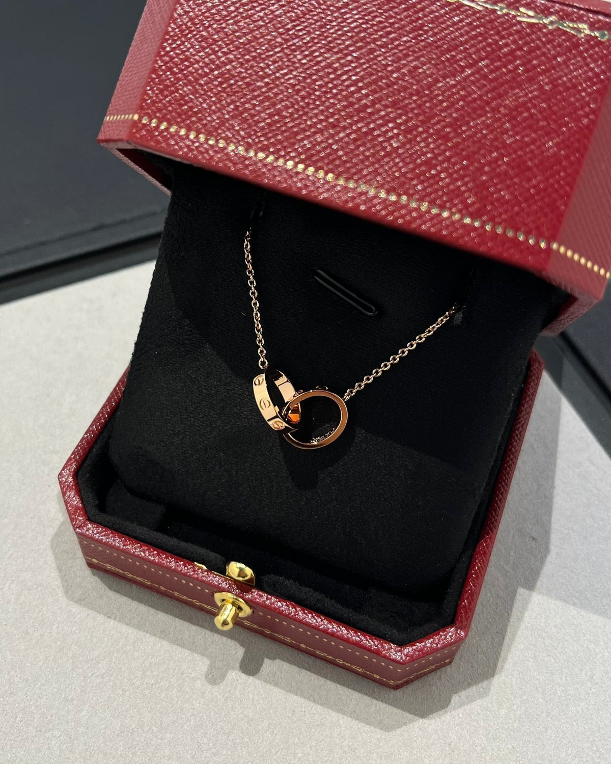 Mystic LOVE NECKLACE DOUBLE RING PINK GOLD