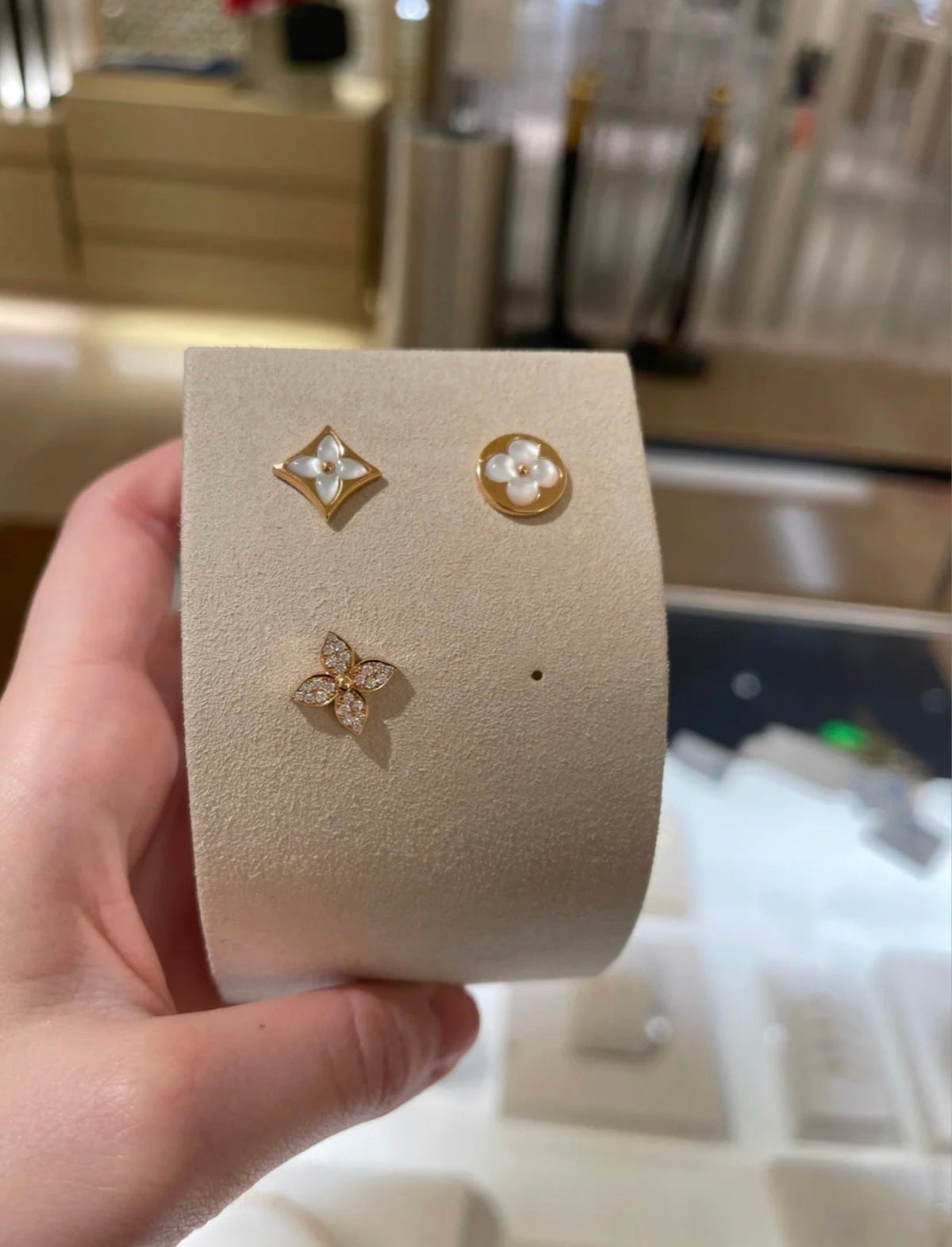 Mystic STAR BLOSSOM STUD EARRINGS PINK GOLD DIAMONDS