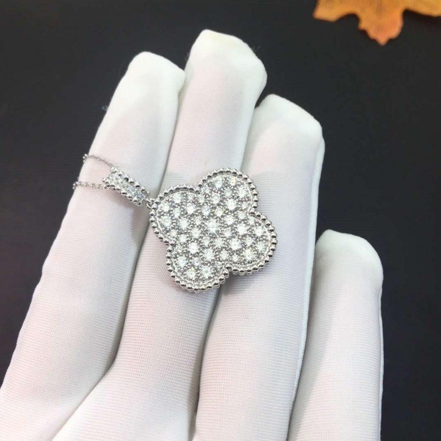 Mystic CLOVER 25MM SILVER FULL DIAMOND BIG CLOVER NECKLACE