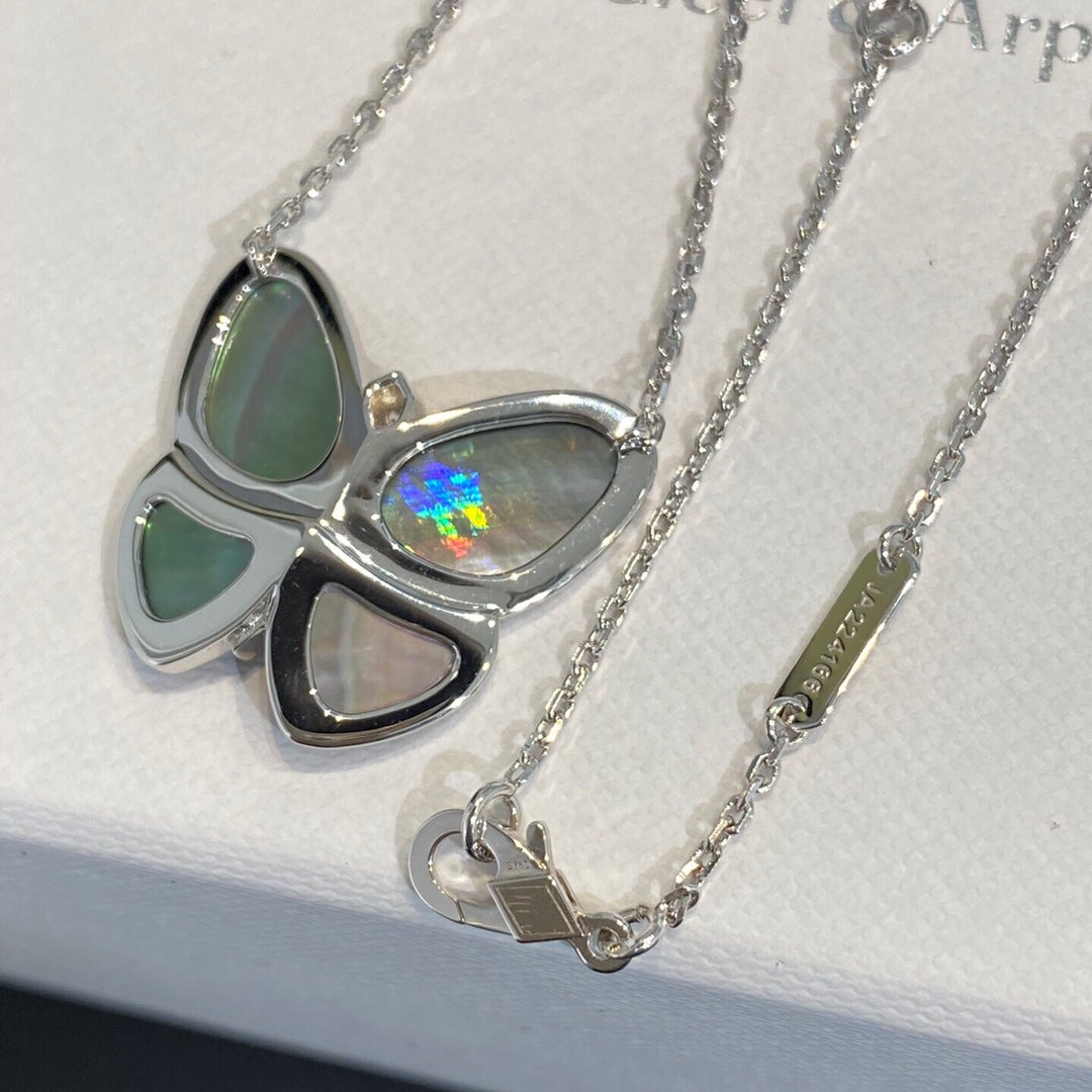 Mystic LARGE BUTTERFLY SILVER PENDANT DIAMOND NECKLACE