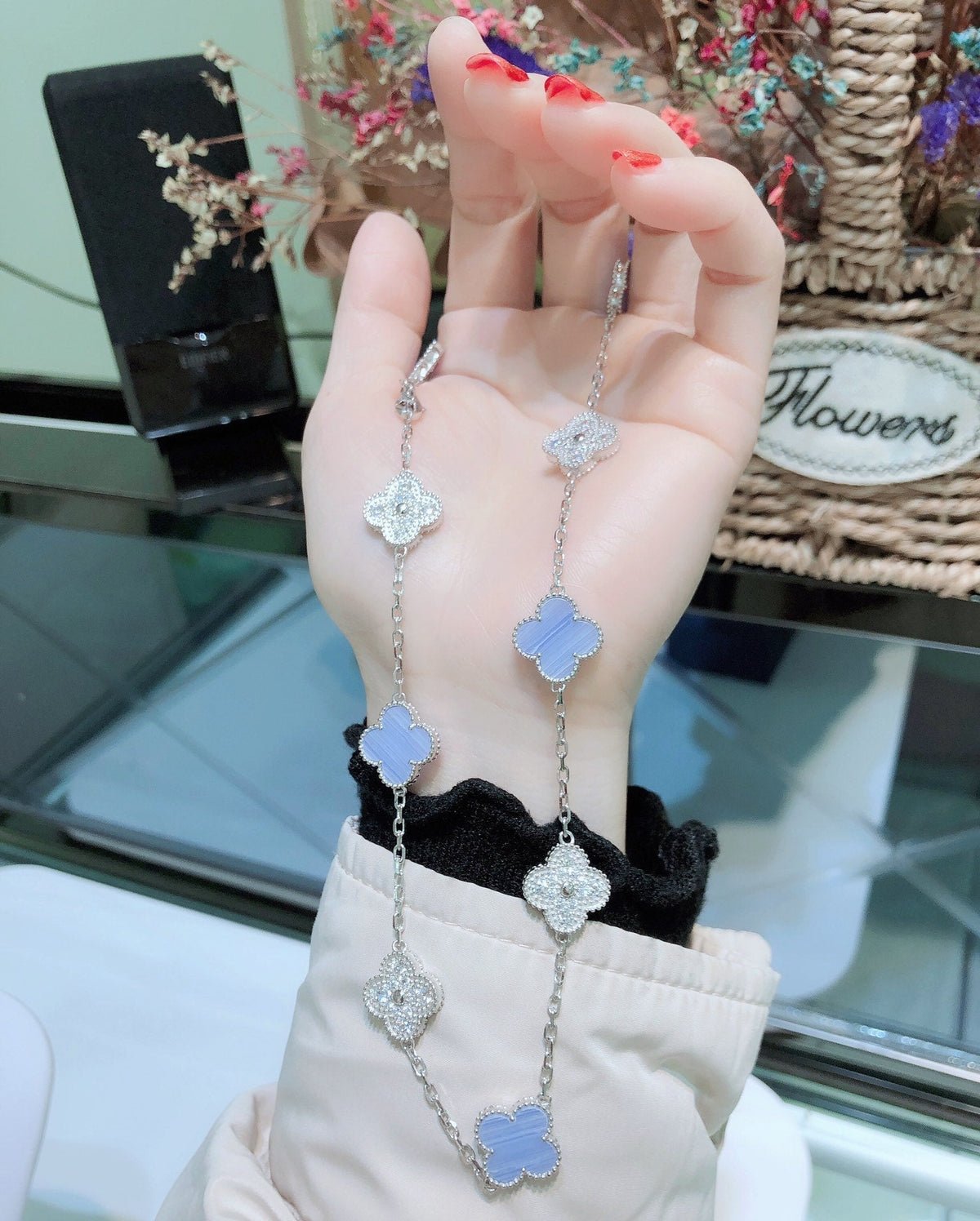 Mystic CLOVER 10 MOTIFS CHALCEDONY DIAMONDS SILVER NECKLACE