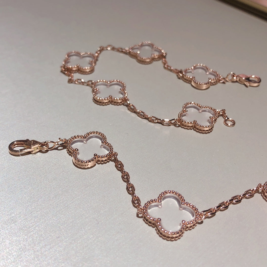 [Mystic ]New CLOVER 5 MOTIF ROCK CRYSTAL BRACELET