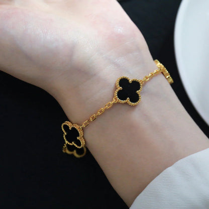 [Mystic ]New CLOVER 5 MOTIF ONYXS BRACELET COLLECTION