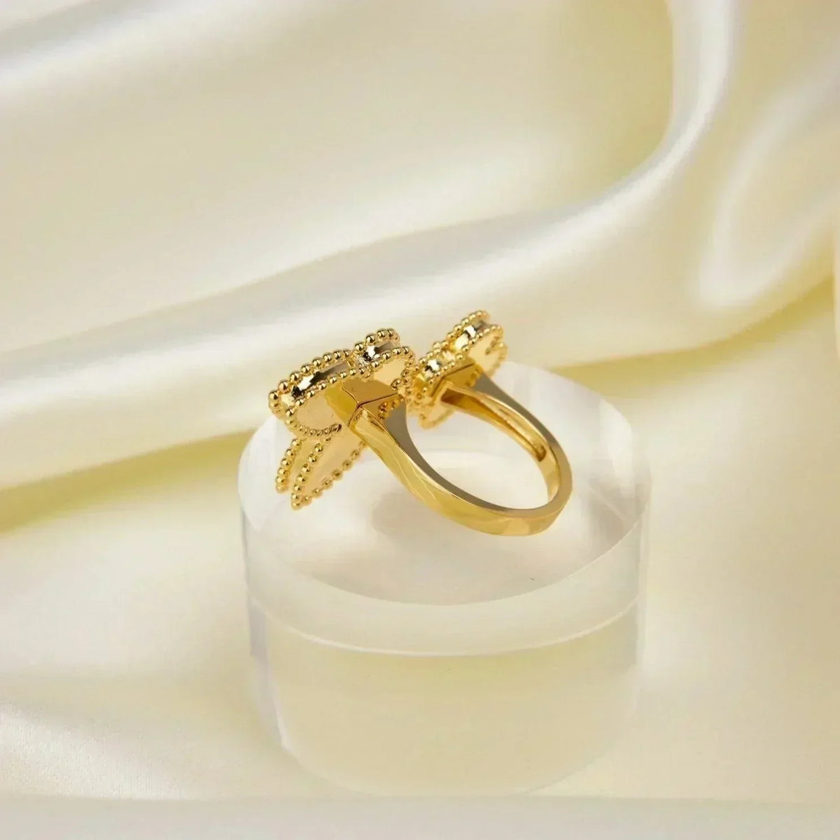 Mystic LUCKY BETWEEN THE FINGER RING