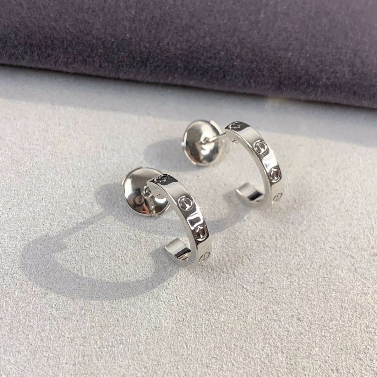 Mystic LOVE EARRINGS 2.65MM SILVER