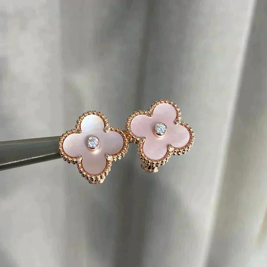 Mystic CLOVER MEDIUM 1 MOTIFS  PINK MOP DIAMOND EARRINGS