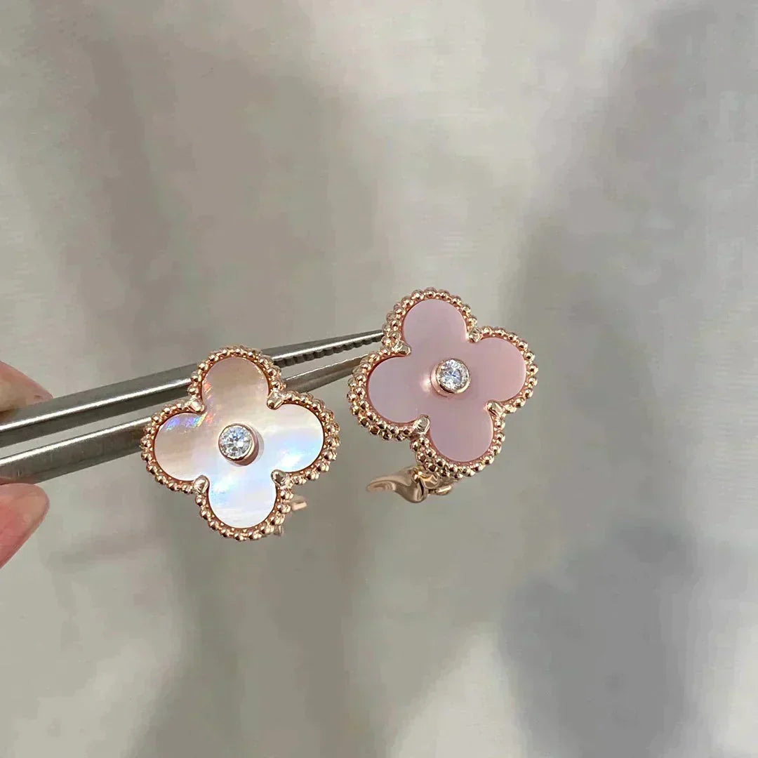Mystic CLOVER MEDIUM 1 MOTIFS  PINK MOP DIAMOND EARRINGS