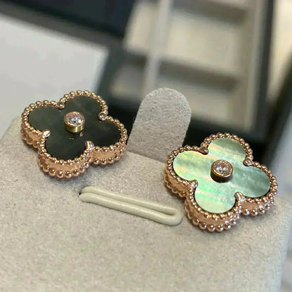 Mystic CLOVER MEDIUM 1 MOTIFS GRAY MOP  DIAMOND EARRINGS