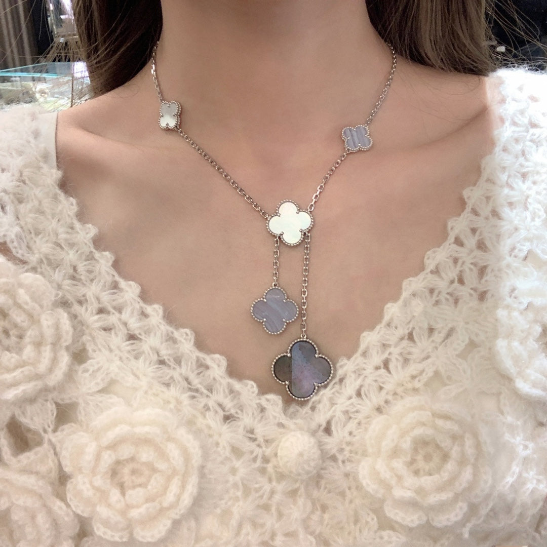 Mystic CLOVER MOP CHALCEDONY NECKLACE SILVER 6 MOTIF