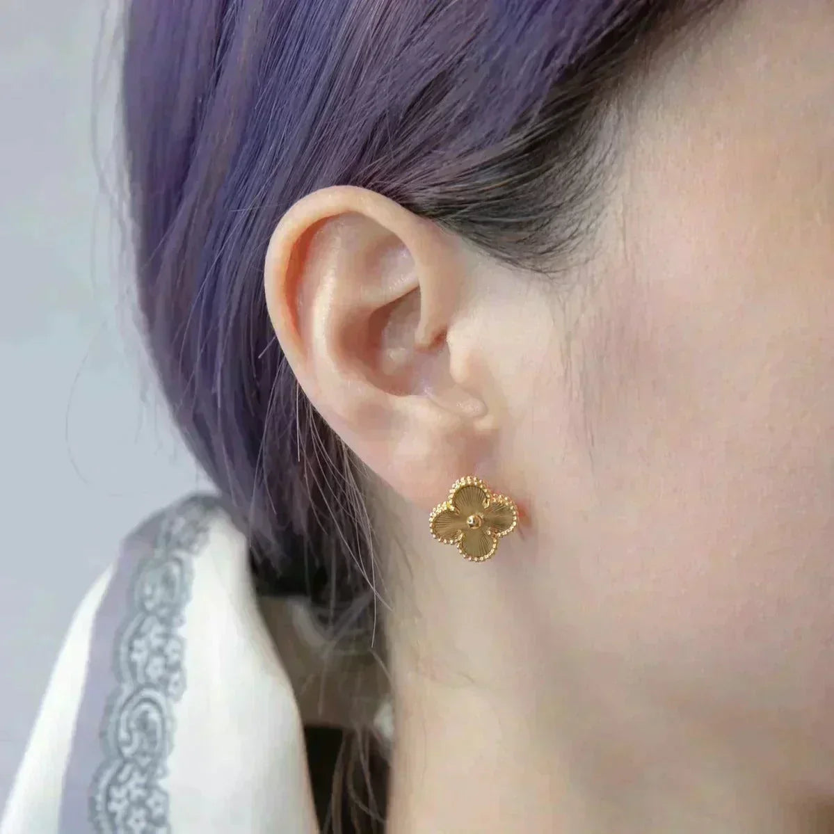 Mystic CLOVER MEDIUM 1 MOTIFS LASER EARRINGS