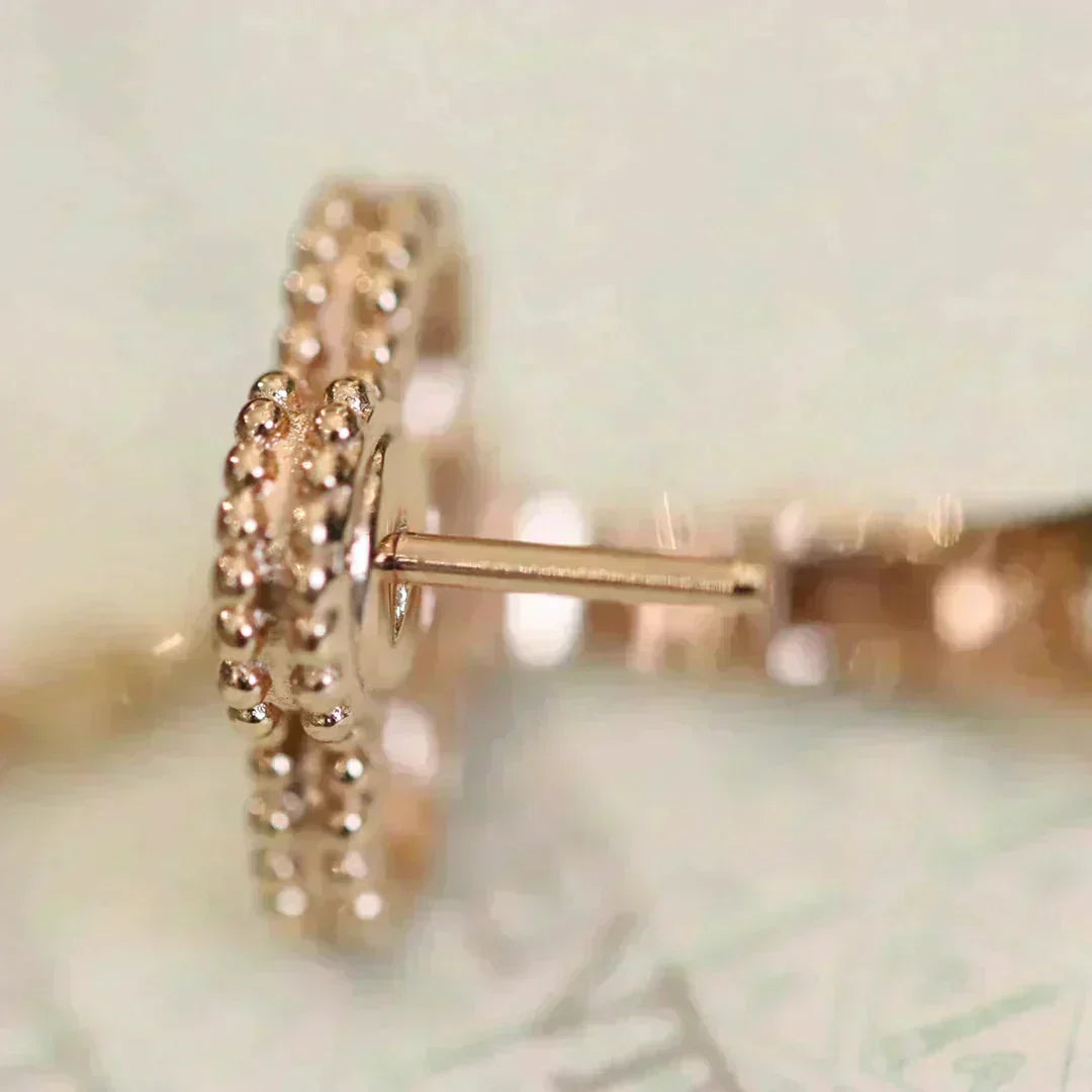 Mystic CLOVER MEDIUM 1 MOTIFS FUll DIAMOND EARRINGS