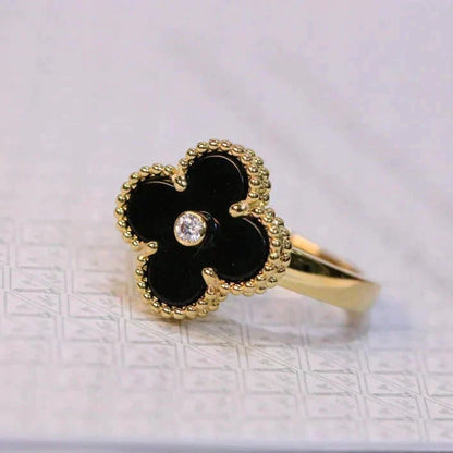 Mystic CLOVER ONYX RING GOLD DIAMOND