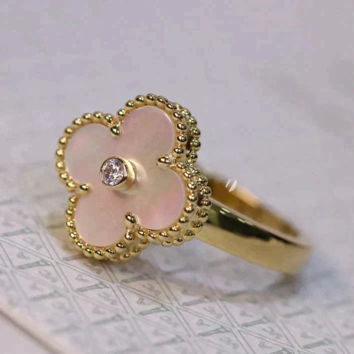 Mystic CLOVER PINK MOP RING GOLD DIAMOND