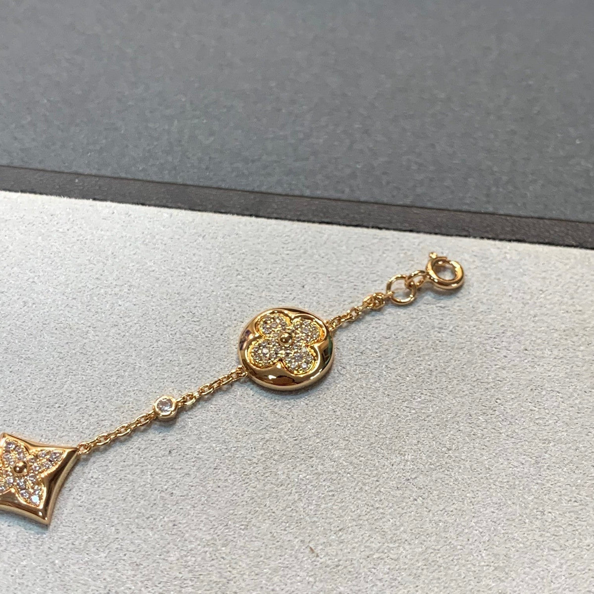 Mystic STAR AND SUN 4 MOTIFS GOLD DIAMONDS BRACELET