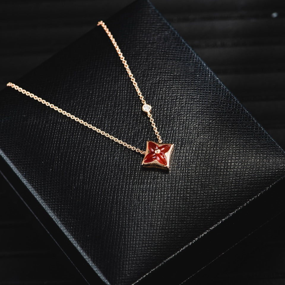 Mystic STAR NECKLACE PINK GOLD 1 DIAMOND
