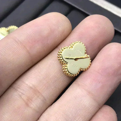 Mystic CLOVER MINI 9.5MM LASER EARRINGS