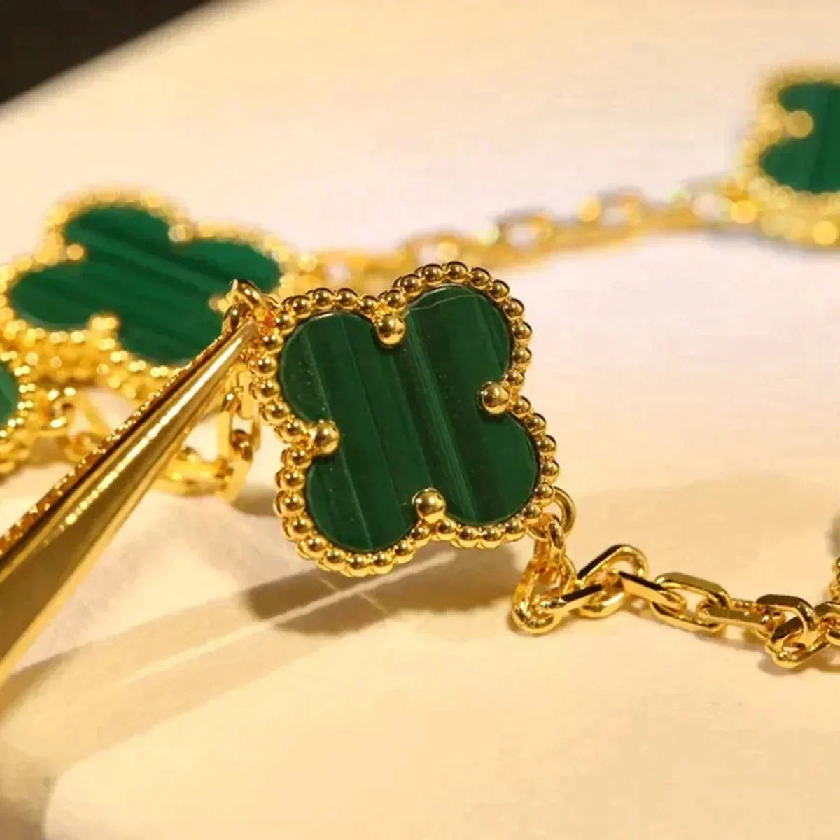 [Mystic ]New  CLOVER 5 MOTIF MALACHITE BRACELET COLLECTION