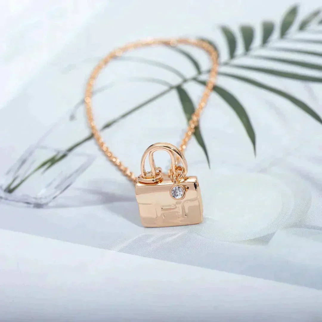 Mystic AMULETTE PEDANT ROSE GOLD NECKLACE