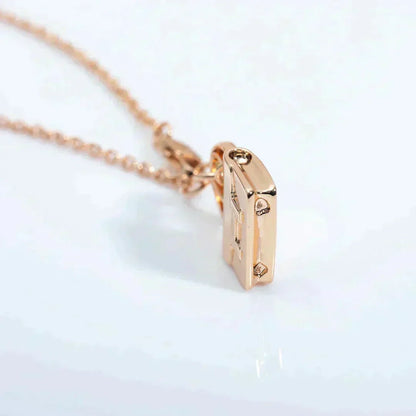 Mystic AMULETTE PEDANT ROSE GOLD NECKLACE