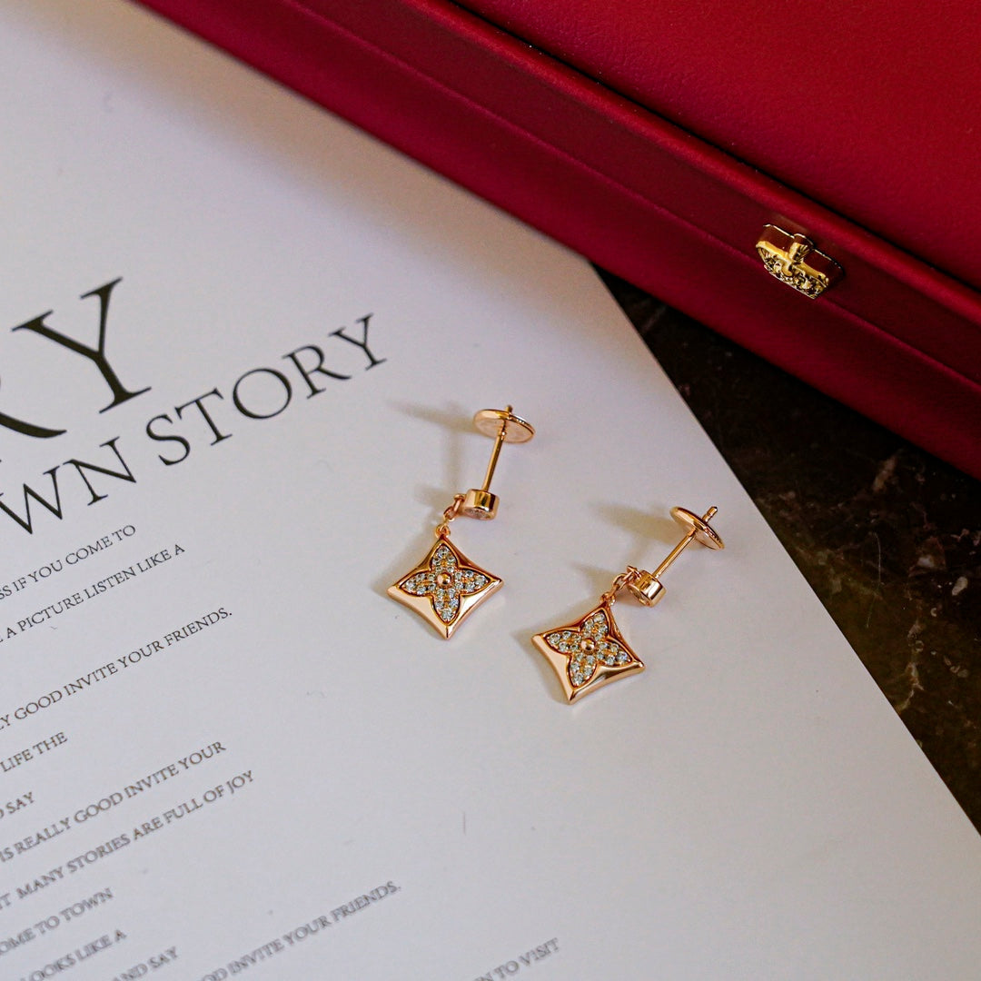 Mystic STAR DIAMONDS EARRINGS GOLD