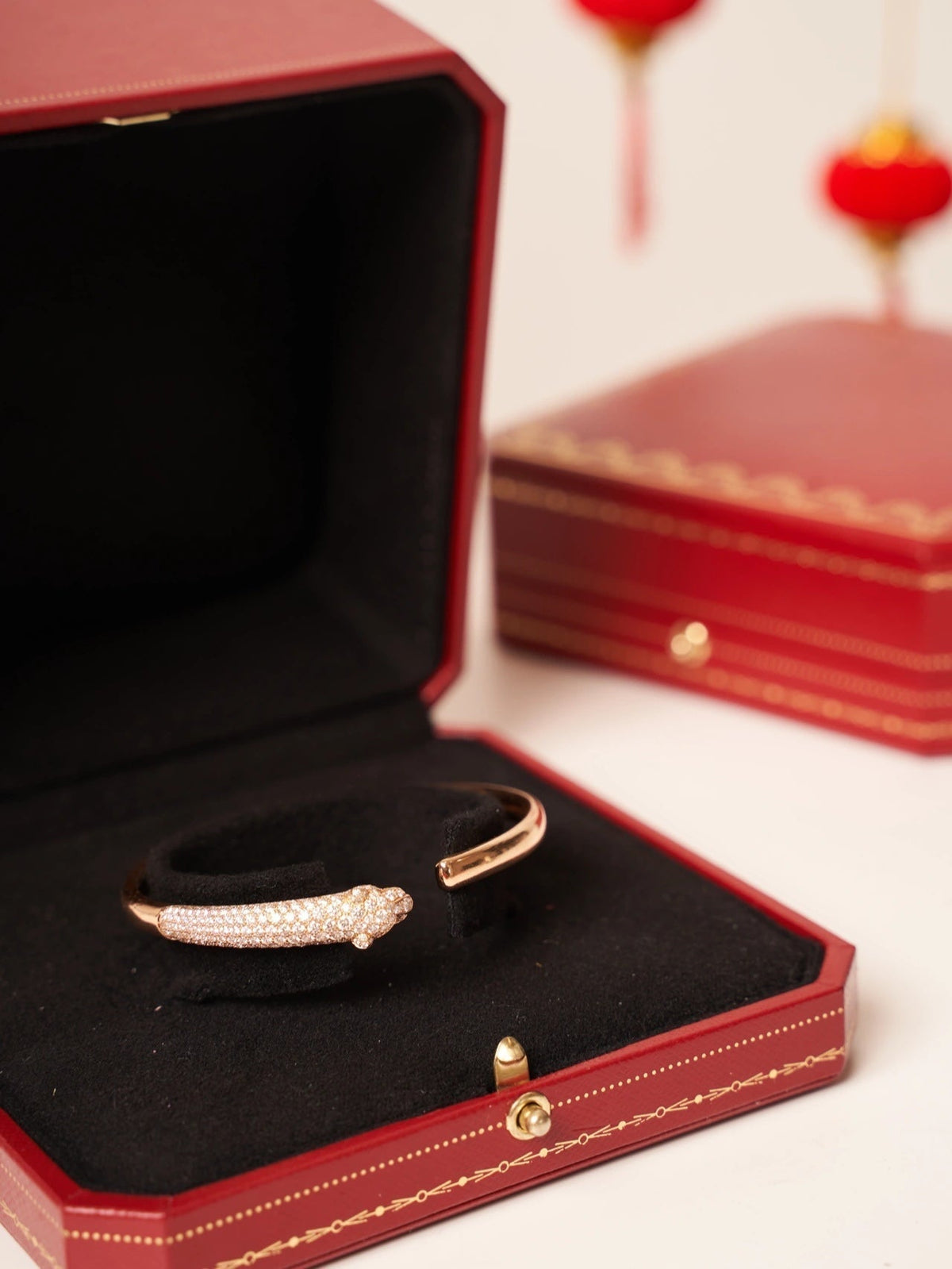 Mystic PANTHERE ROSE GOLD DIAMOND OPEN BRACELET