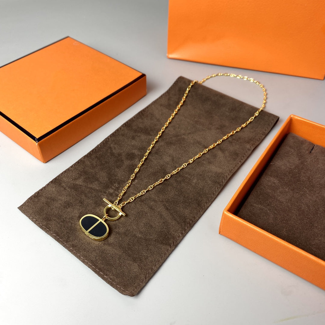 Mystic CHAINE VERSO BLACK CERAMIC NECKLACE