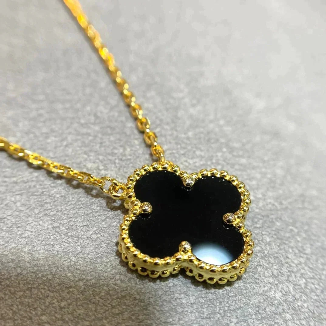 Mystic CLOVER 15MM BLACK ONYX SINGLE FLOWER NECKLACE