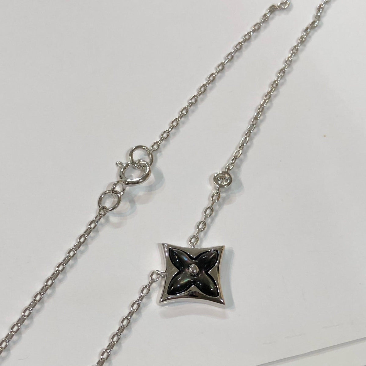 Mystic STAR BLACK MOP NECKLACE