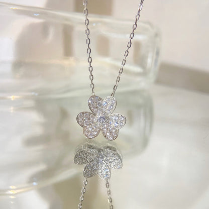Mystic FLOWER DIAMOND NECKLACE