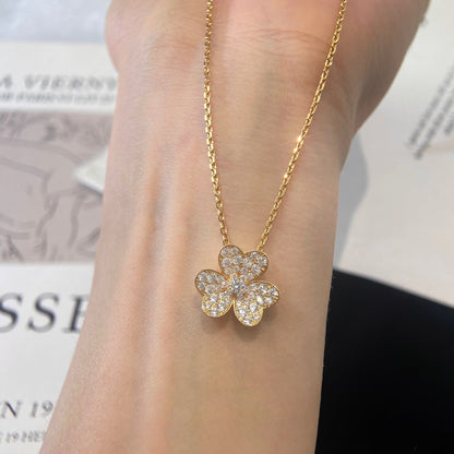 Mystic FLOWER DIAMOND NECKLACE