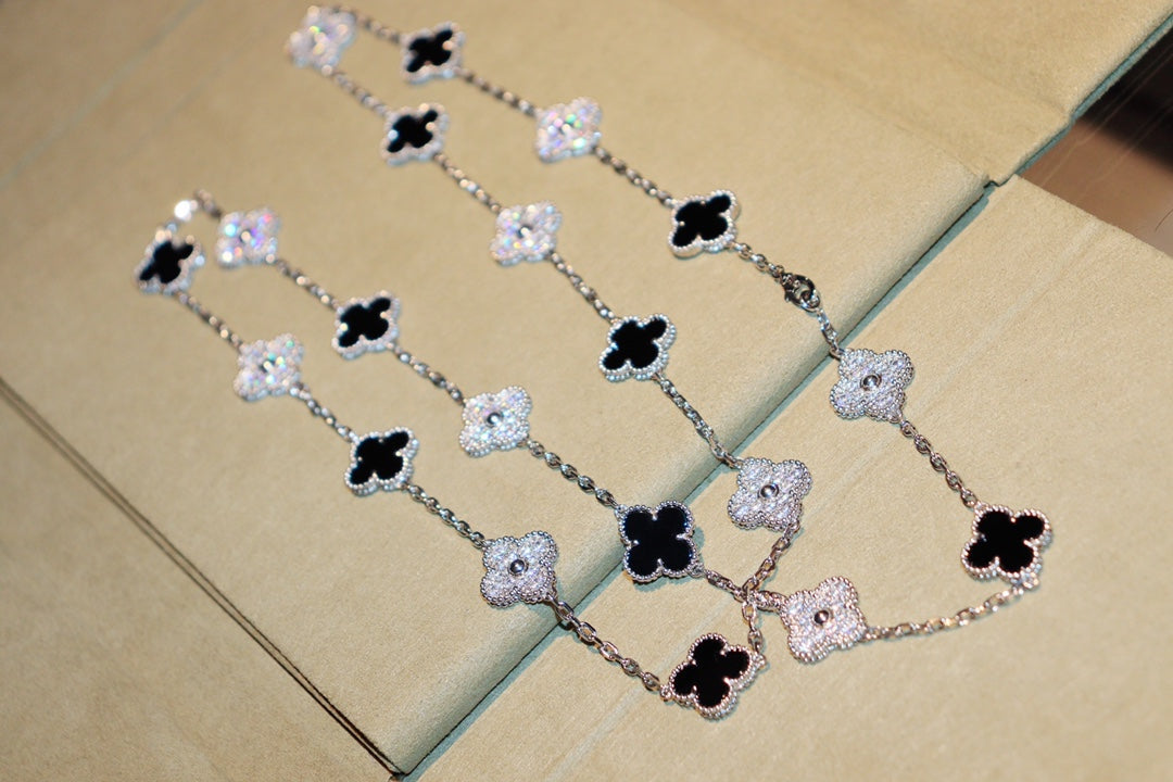 Mystic CLOVER 20 MOTIFS ONYX DIAMOND SILVER