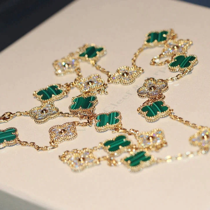 Mystic CLOVER 20 MOTIFS MALACHITE DIAMOND NECKLACE