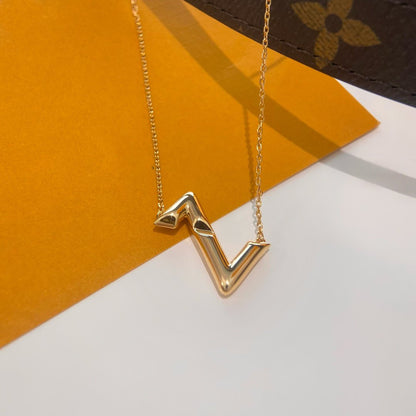 Mystic VOLTE UPSIDE DOWN NECKLACE