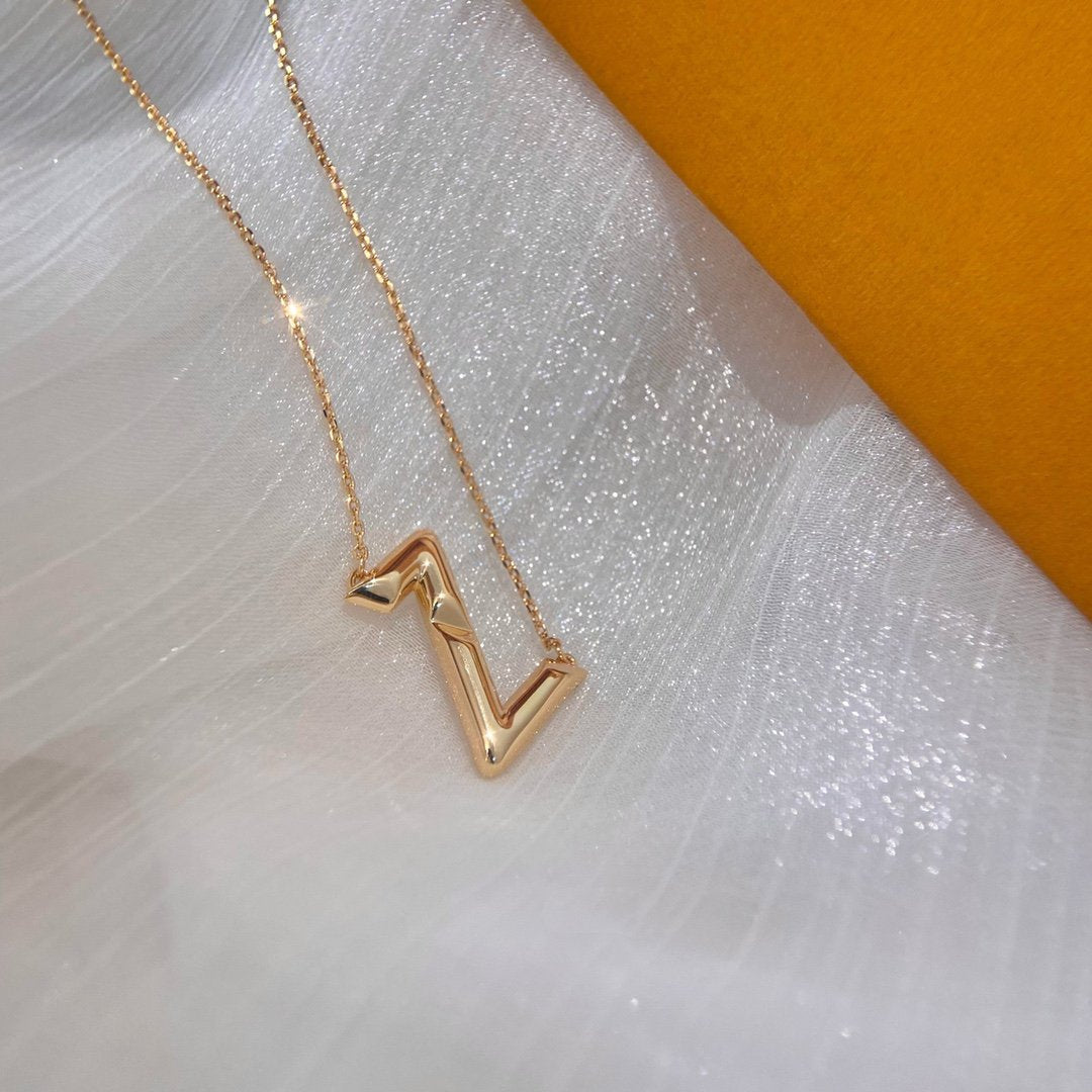 Mystic VOLTE UPSIDE DOWN NECKLACE