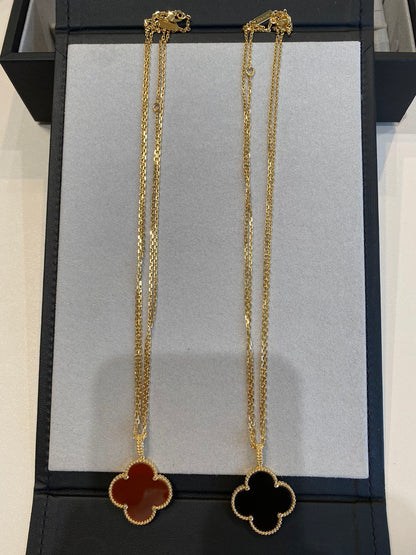Mystic CLOVER 25MM NECKLACE GOLD CARNELIAN
