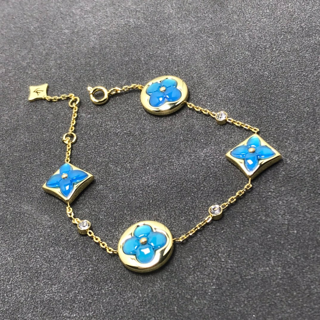 Mystic STAR AND SUN TURQUOISE 4 MOTIFS 3 DIAMONDS