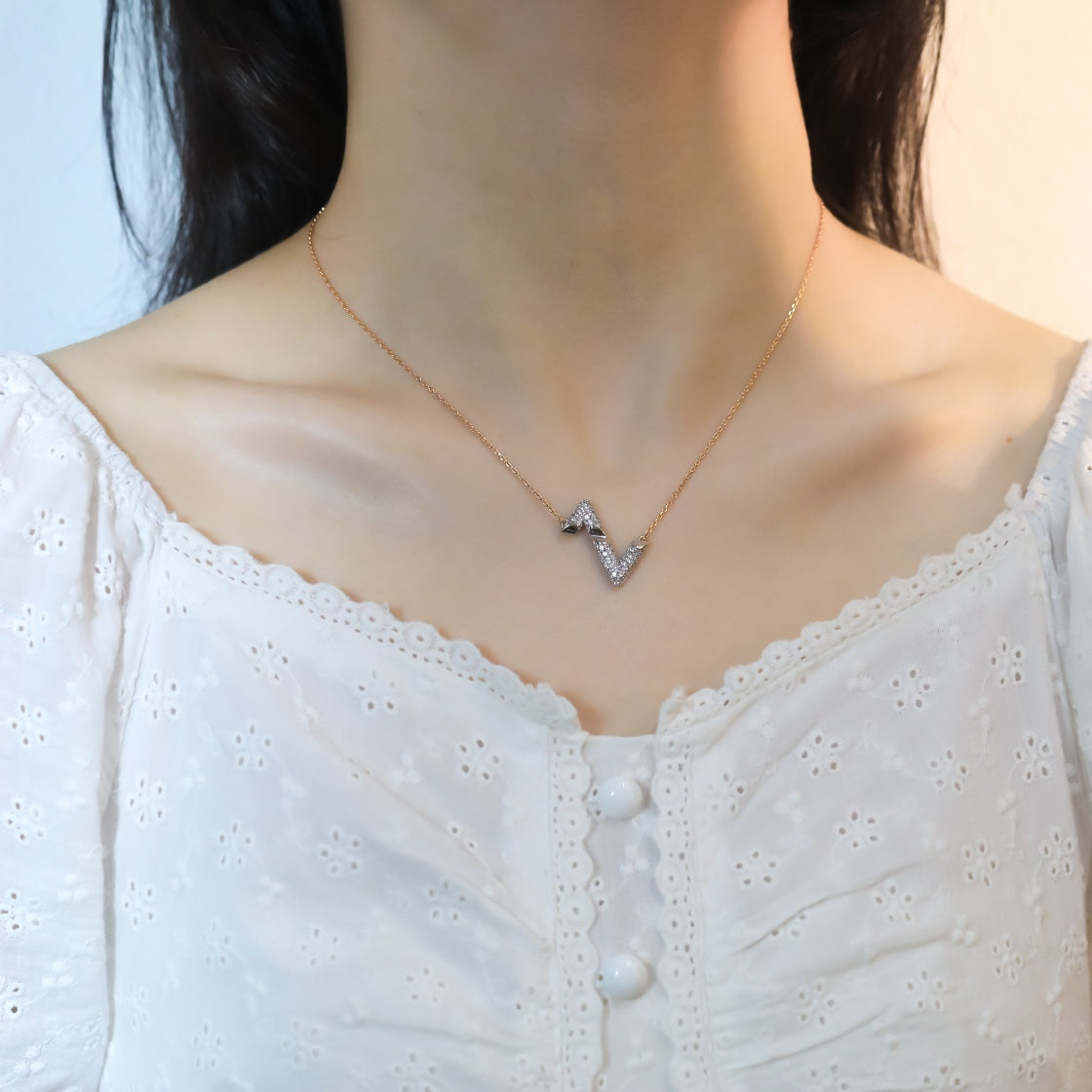 Mystic VOLT SILVER DIAMOND PEDANT NECKLACE