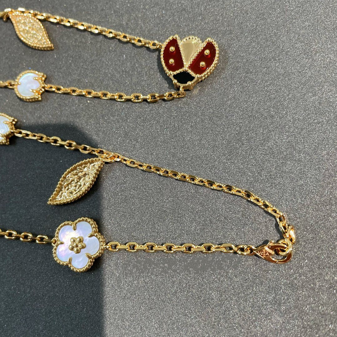 Mystic LUCKY SPRING 15 MOTIFS GOLD NECKLACE