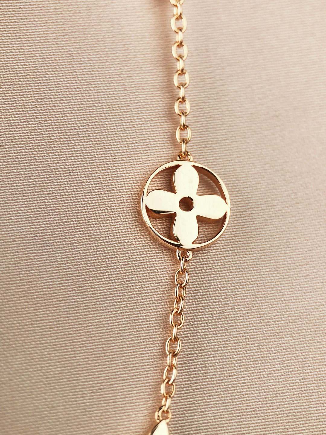 Mystic STAR AND SUN 7 MOTIFS GOLD BRACELET