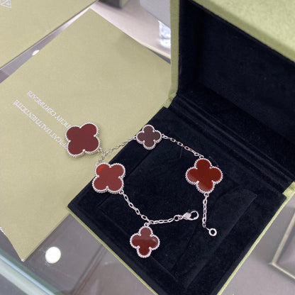 Mystic CLOVER 5 MOTIFS SIVLER CARNELIAN BRACELET