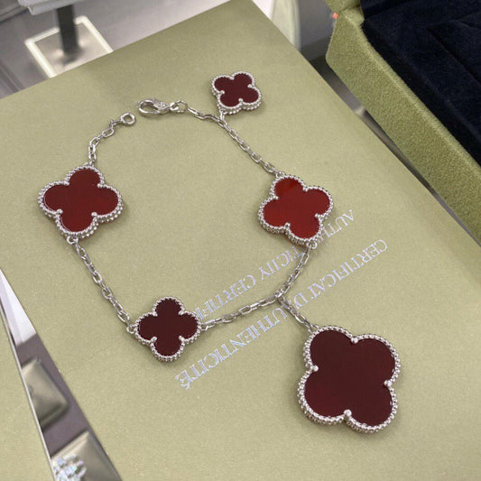 Mystic CLOVER 5 MOTIFS SIVLER CARNELIAN BRACELET