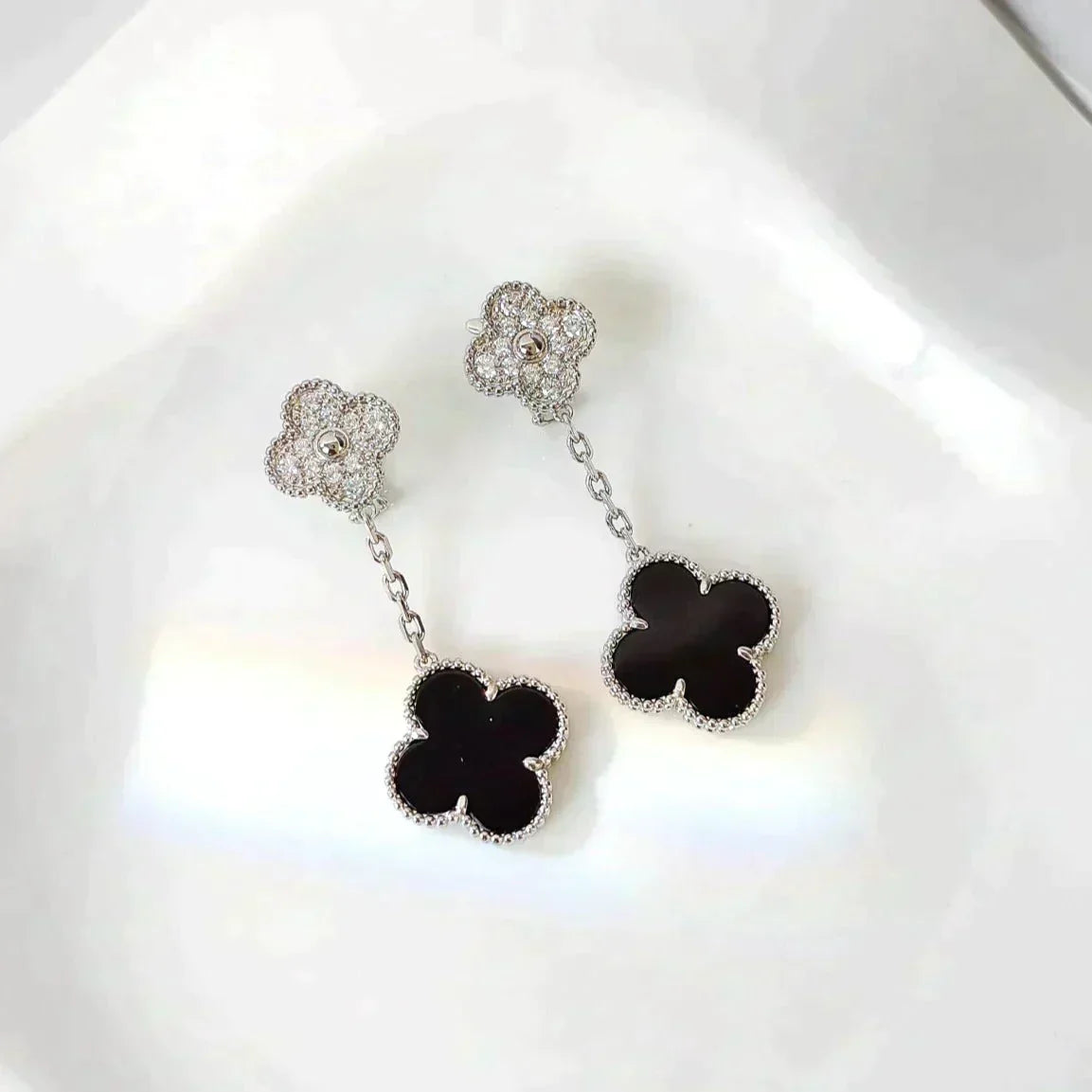 Mystic CLOVER 2 MOTIFS  DIAMOND ONYX EARRINGS SILVER