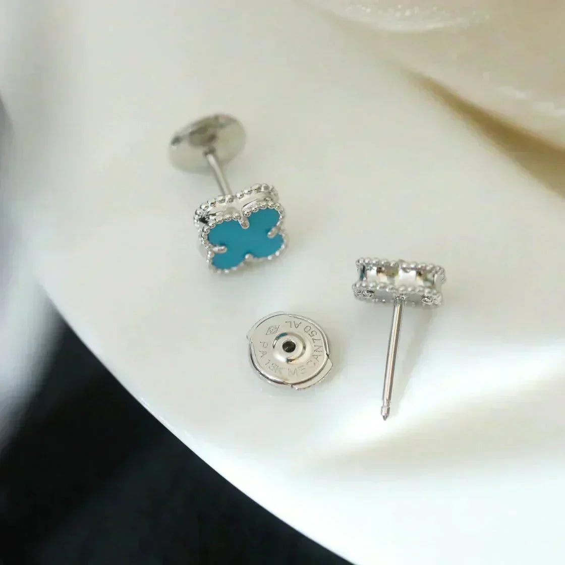 Mystic CLOVER MINI 9.5MM ONYX STUD EARRINGS SILVER