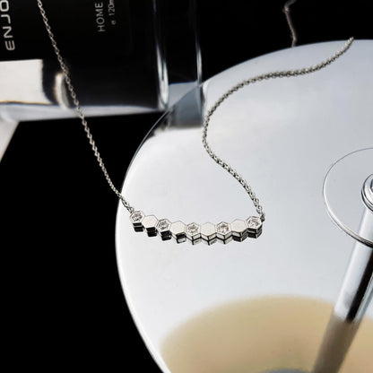 Mystic BEE MY LOVE DIAMOND NECKLACE