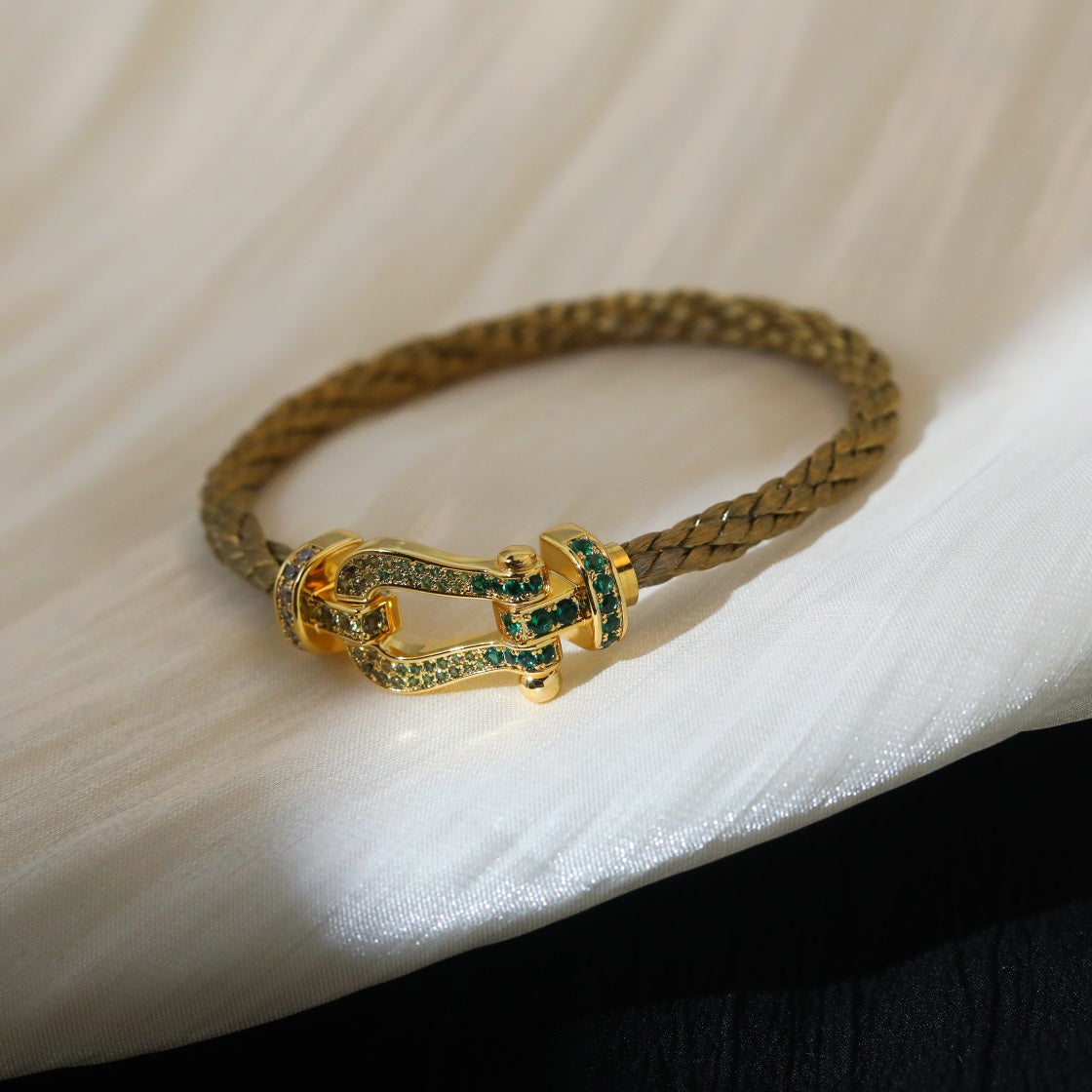 Mystic FORCE 10 GOLD GREEN DIAMOND PAVED