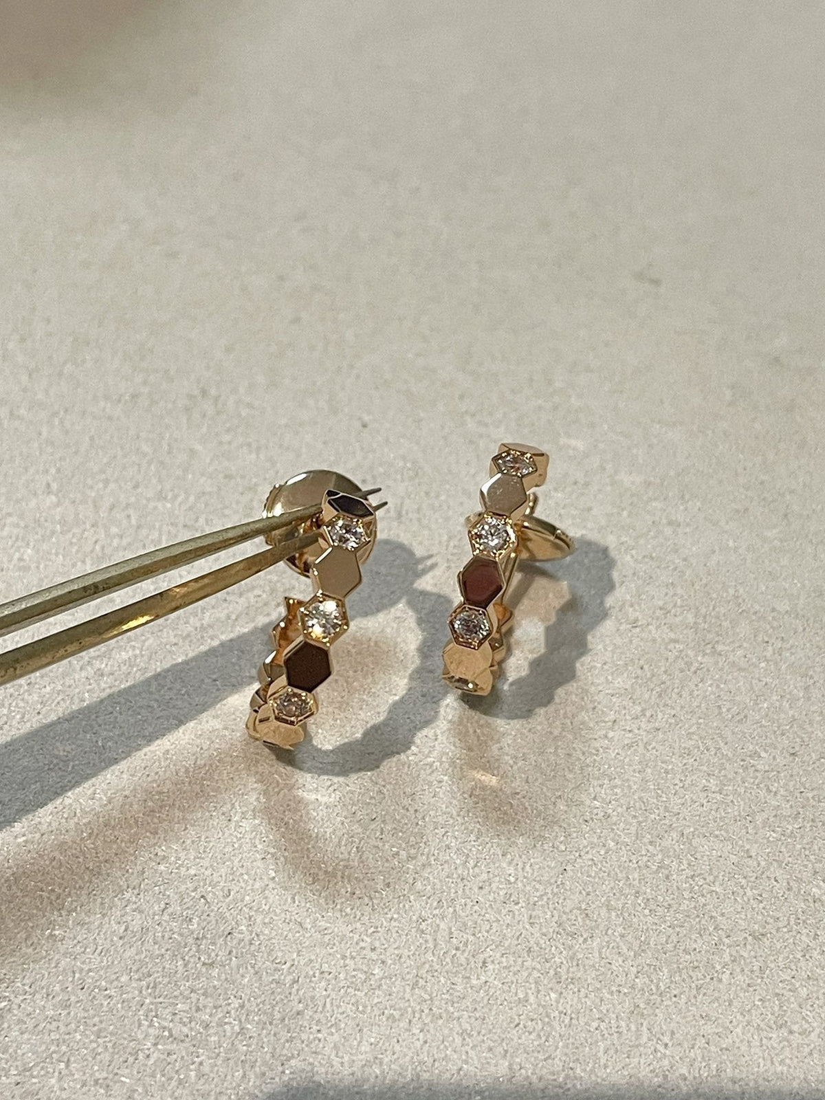 Mystic BEE LOVE Earrings GOLD DIAMOND