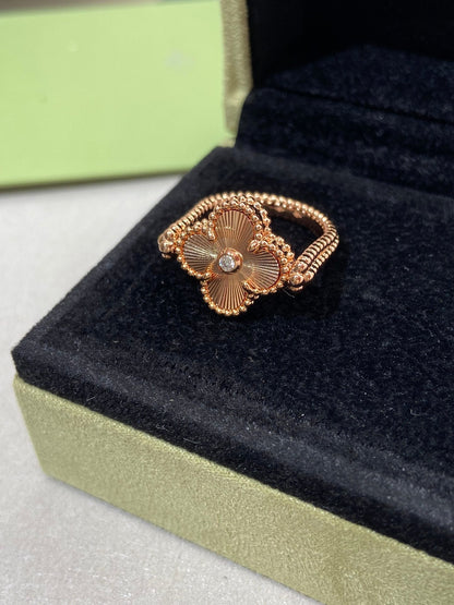 Mystic CLOVER RIVERSIBLE ROSE GOLD RING