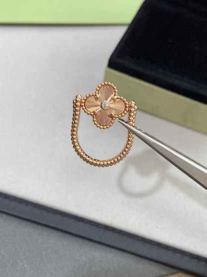 Mystic CLOVER RIVERSIBLE ROSE GOLD RING
